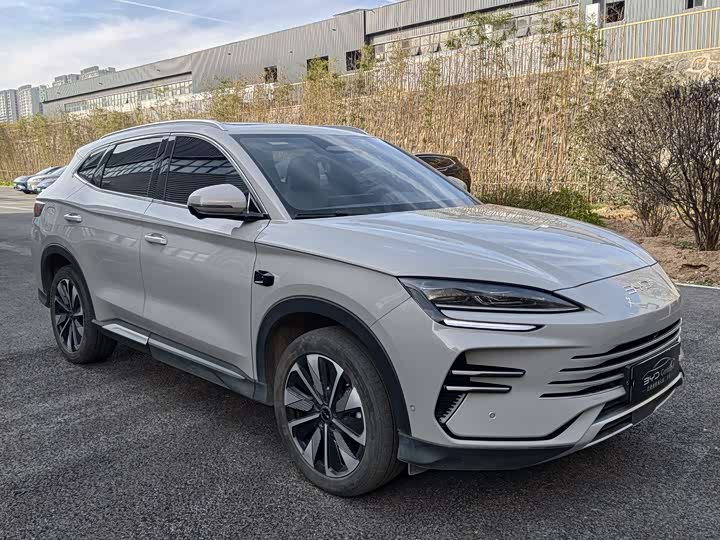 2025 BYD Song Plus Hybrid/EV