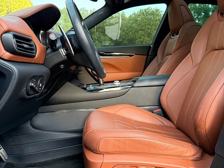 Maserati Levante 2022 2022款 3.0T Modena