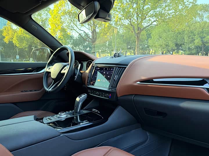 Maserati Levante 2022 2022款 3.0T Modena