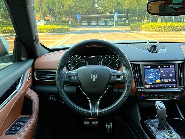 Maserati Levante 2022 2022款 3.0T Modena