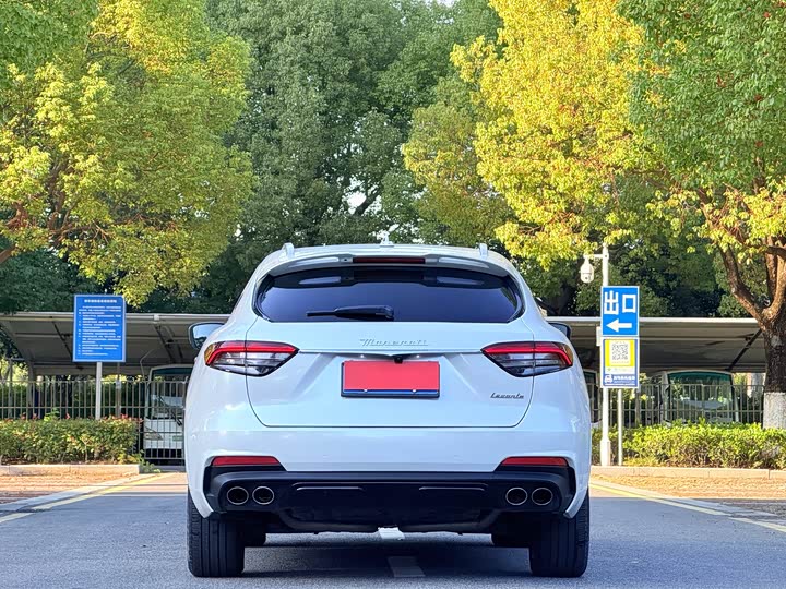 Maserati Levante 2022 2022款 3.0T Modena