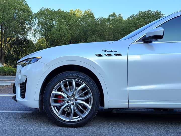 Maserati Levante 2022 2022款 3.0T Modena