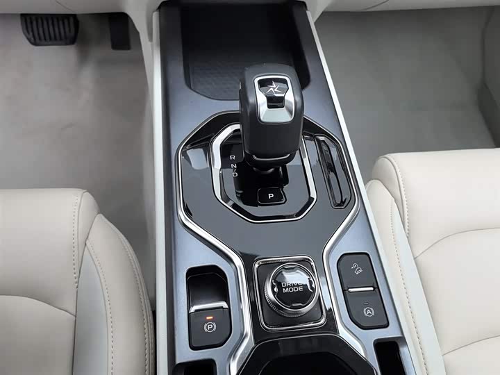 Geely Icon 2023 2023款 1.5TD 巧克力醇巧版