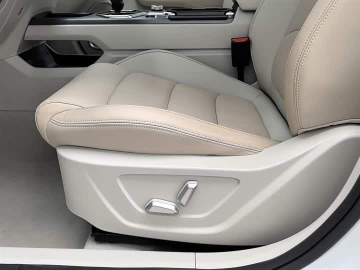 Geely Icon 2023 2023款 1.5TD 巧克力醇巧版