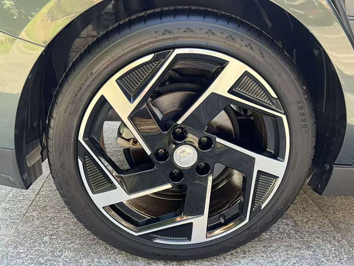 Changan Yida 2023 2023款 蓝鲸NE 1.5T GDI DCT旗舰型