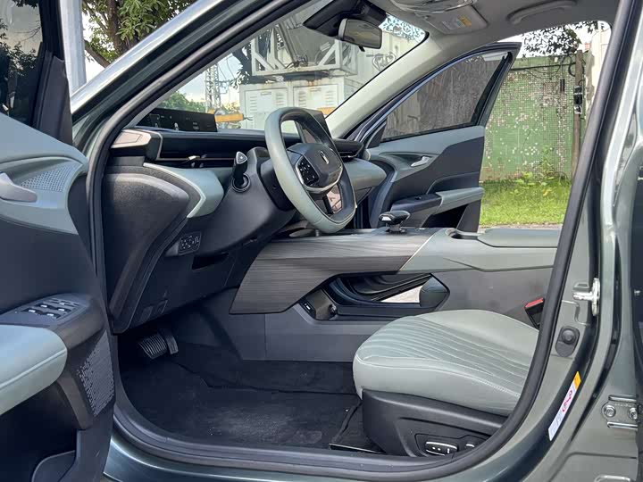 Changan Yida 2023 2023款 蓝鲸NE 1.5T GDI DCT旗舰型