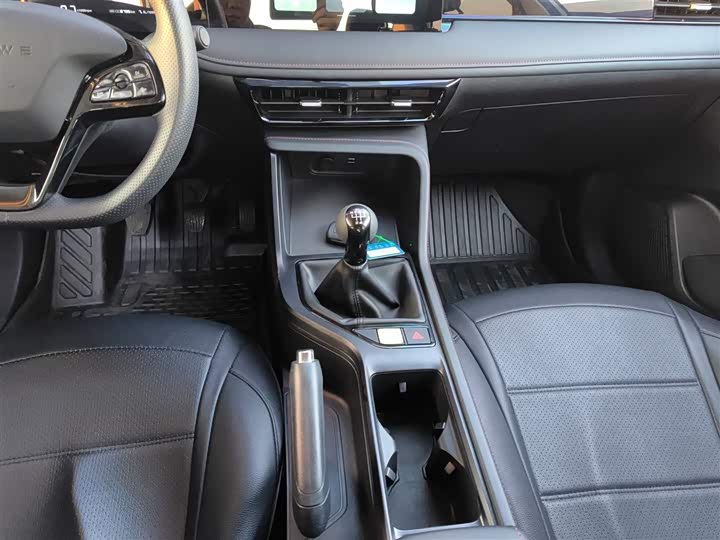 Roewe i5 2023 2023款 1.5L 手动舒享版