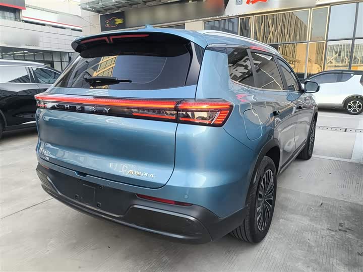 Chery Tiggo 8 Plus C-DM 2025 2025款 1.5T 116km 尊贵型 5座