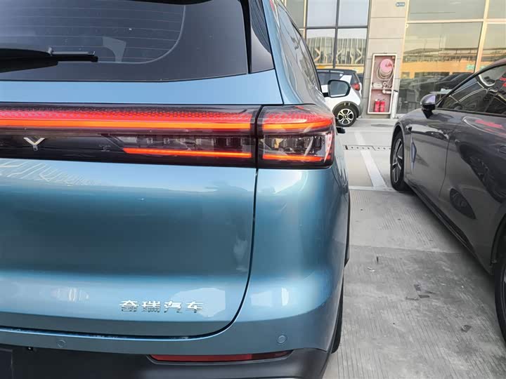 Chery Tiggo 8 Plus C-DM 2025 2025款 1.5T 116km 尊贵型 5座