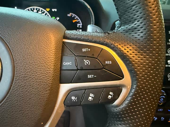 Jeep Grand Cherokee 2021 2021款 3.0L 80周年纪念版