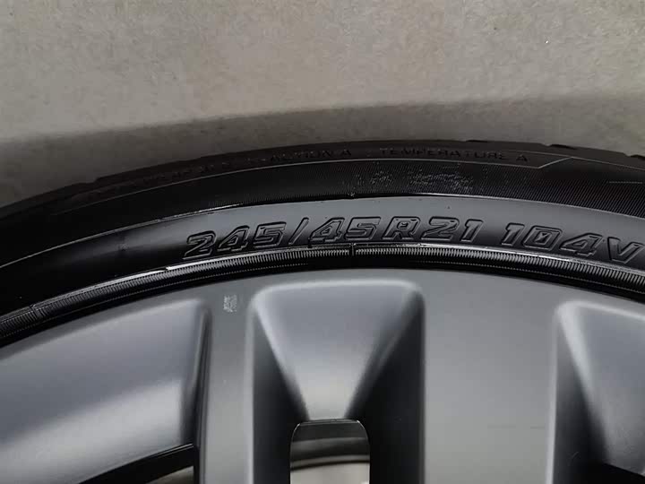 Leapmotor C16 2026 2026款 增程 280激光雷达智尊版 6座