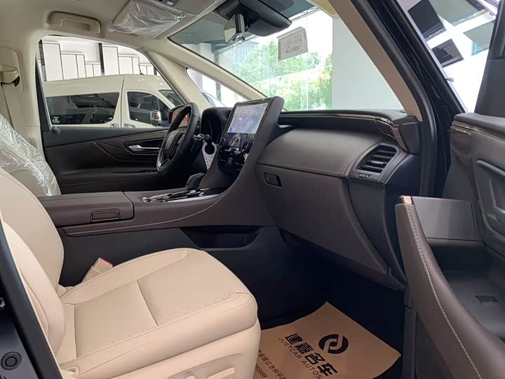 Toyota Alphard 2024 2024款 双擎 2.5L 臻享版