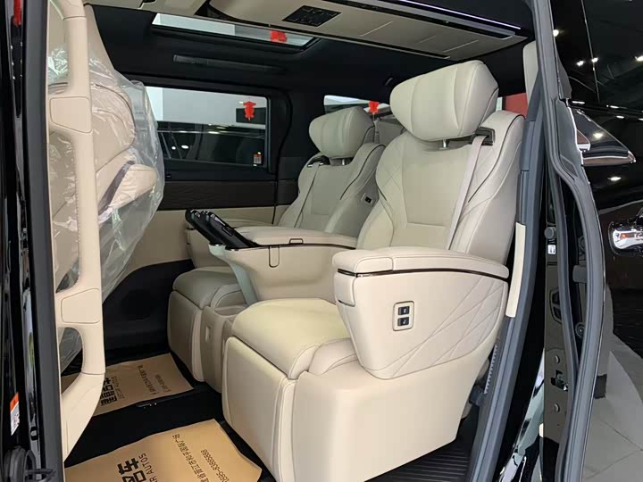 Toyota Alphard 2024 2024款 双擎 2.5L 臻享版