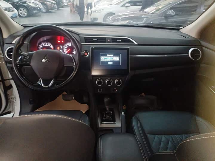 Mitsubishi ASX 2020 2020款 2.0L CVT智领版