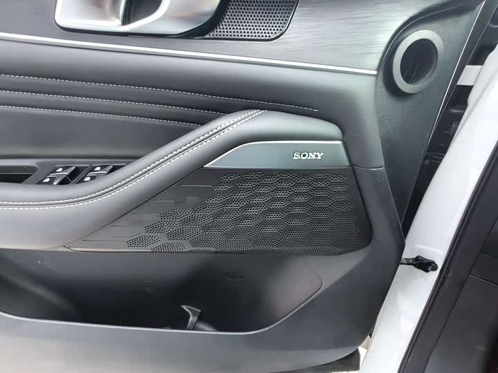 Changan UNI-K Hybrid 2023 2023款 智电iDD 1.5T 135km智趣型