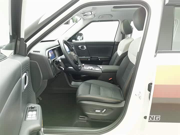 BAIC Beijing BJ30 2024 2024款 1.5T 魔核电驱进阶版