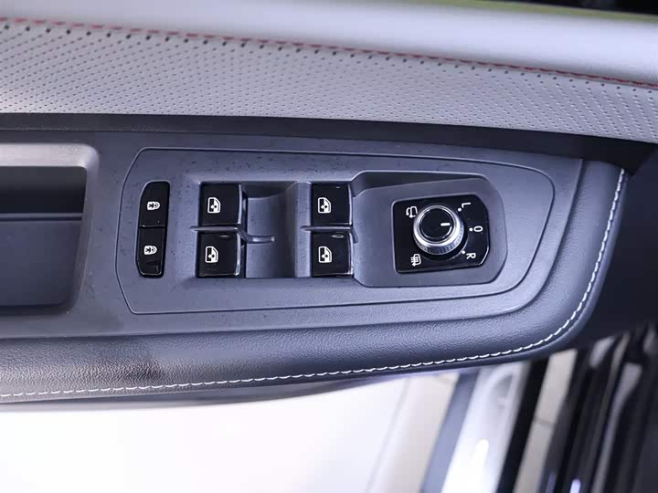 Volkswagen Teramont X 2024 2024款 途昂X 380TSI 四驱尊崇豪华版