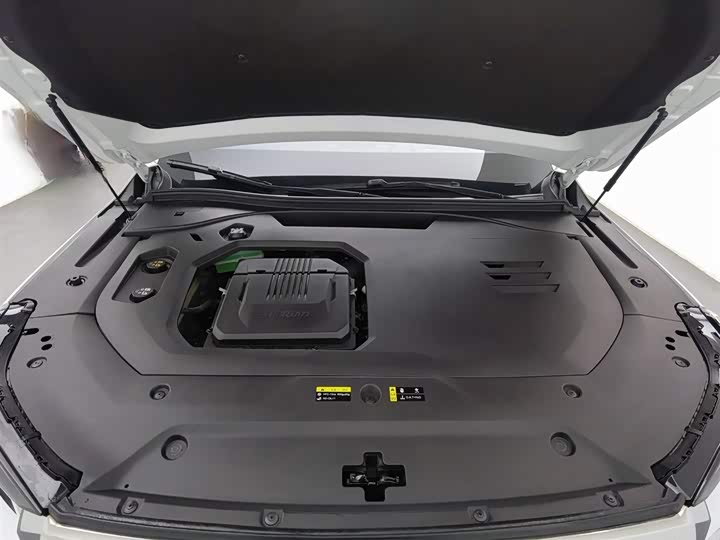 GAC Trumpchi ES9 2024 2024款 PHEV 143km 旅行者 Max