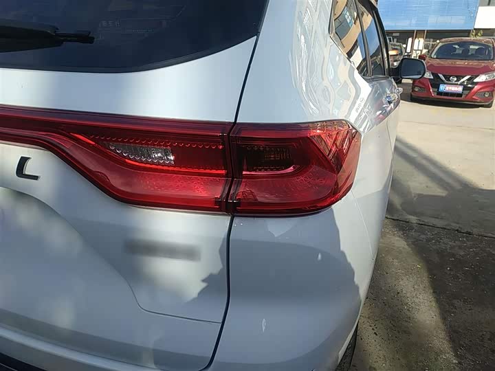 Haval M6 2023 2023款 PLUS 1.5T 手动豪华智联型