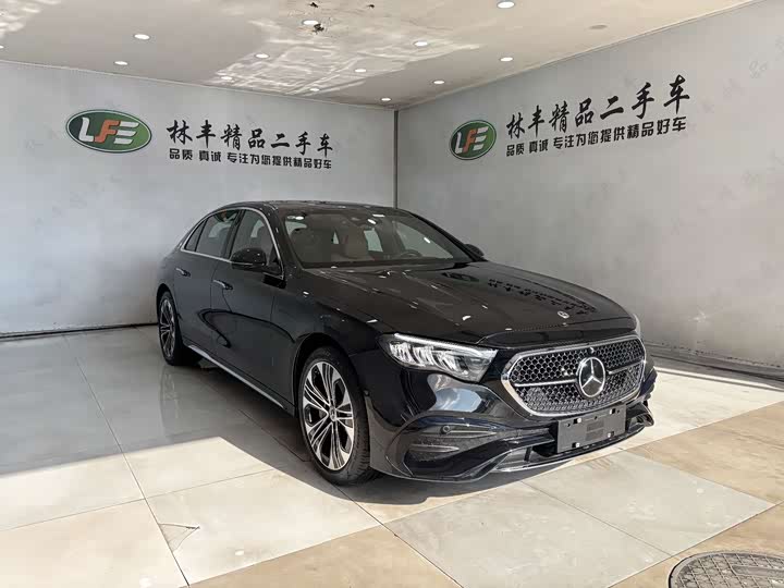 Mercedes-Benz E-Class Hybrid 2024 2024款 E 350 e L 插电式混合动力运动轿车