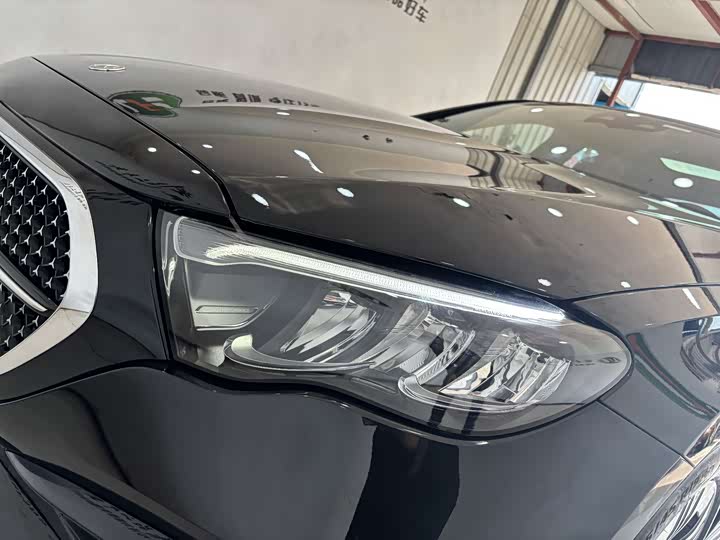 Mercedes-Benz E-Class Hybrid 2024 2024款 E 350 e L 插电式混合动力运动轿车