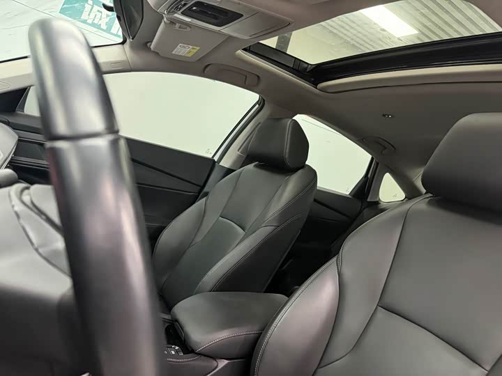 Honda Inspire 2023 2023款 260TURBO 典雅版