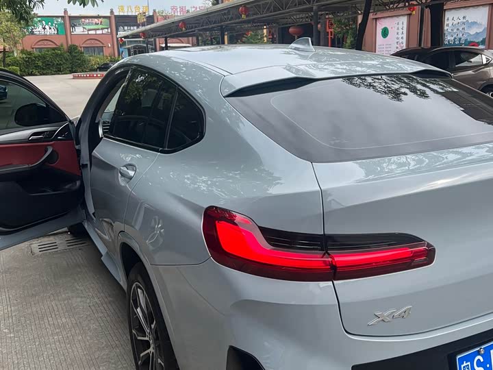 BMW X4 2022 2022款 xDrive 30i M运动套装