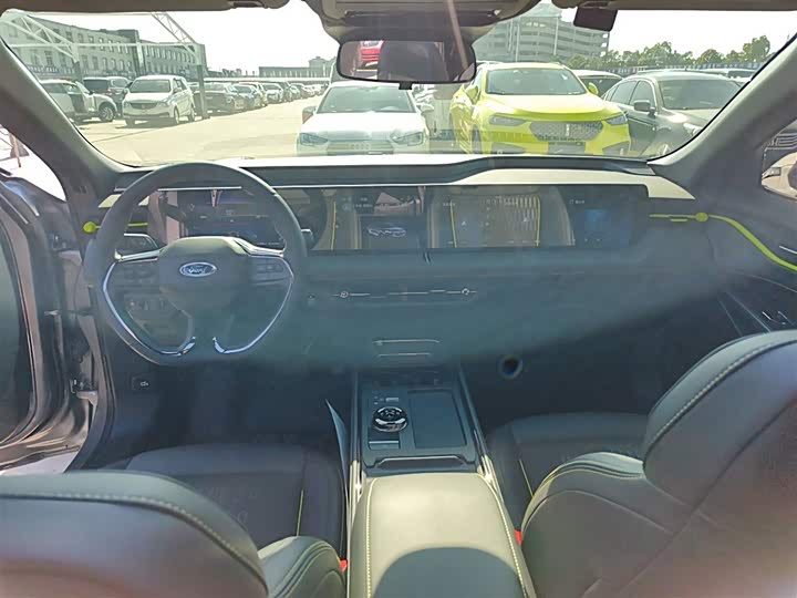 Ford Mondeo 2025 2025款 2.0T EcoBoost E 混动 运动版