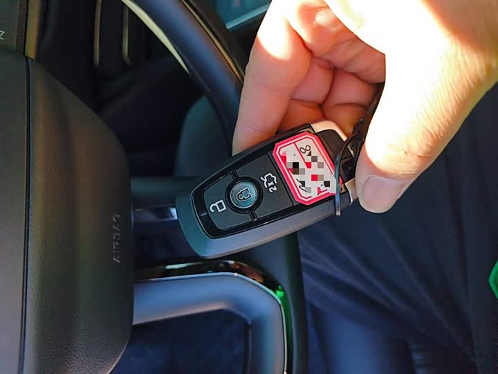 Ford Mondeo 2025 2025款 2.0T EcoBoost E 混动 运动版