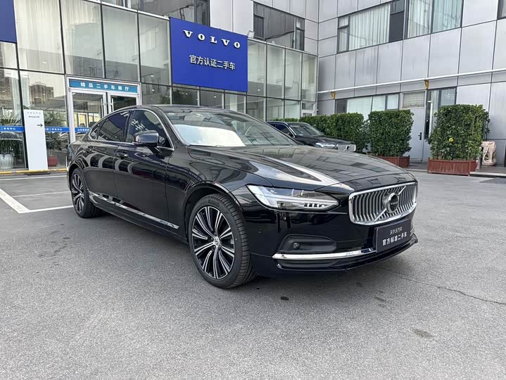 Volvo S90 2025 2025款 B5 智雅豪华版