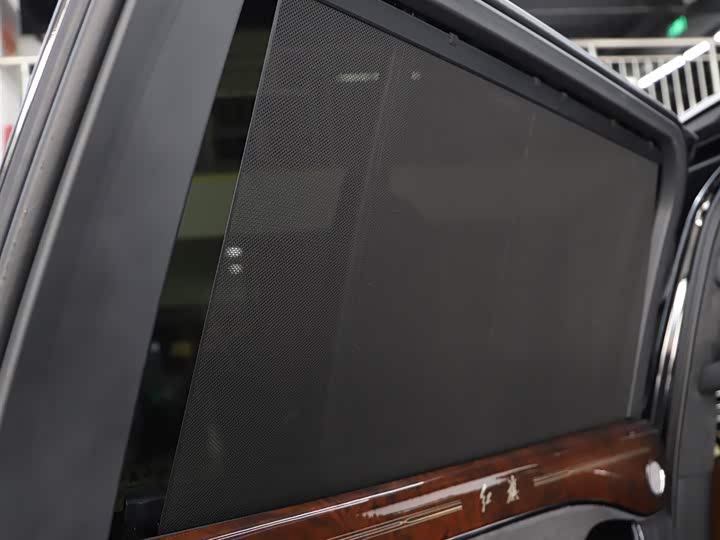 Hongqi LS7 (Guoyao) 2022 2022款 4.0T 典雅旗航版 6座