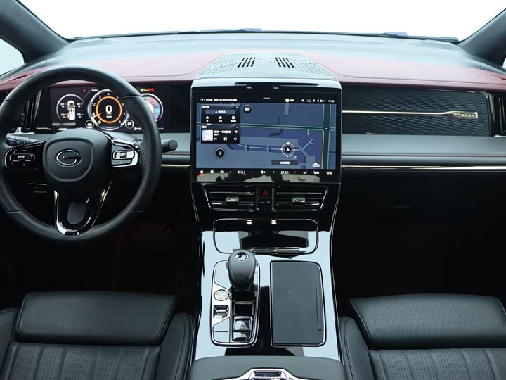 GAC Trumpchi M8 2024 2024款 宗师系列 400T 至尊版