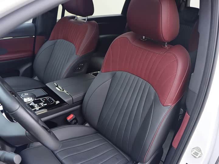 GAC Trumpchi M8 2024 2024款 宗师系列 400T 至尊版