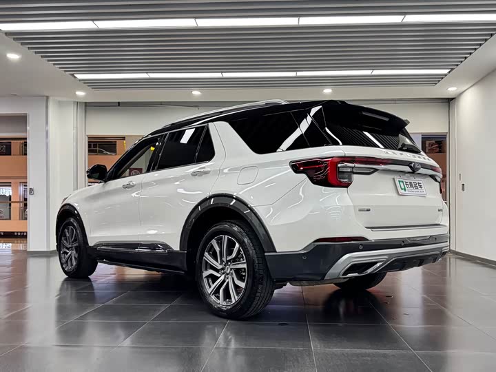 Ford Explorer 2023 2023款 EcoBoost 285 四驱钛金版 6座