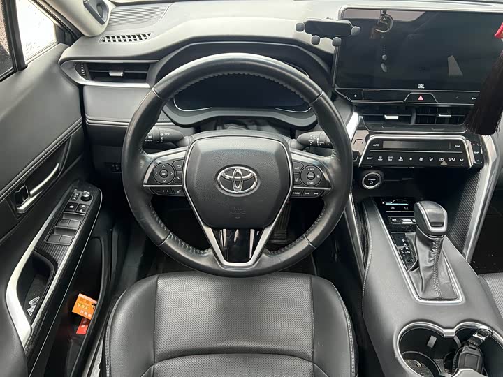 Toyota Venza 2023 2023款 2.5L智能电混双擎 两驱尊贵版