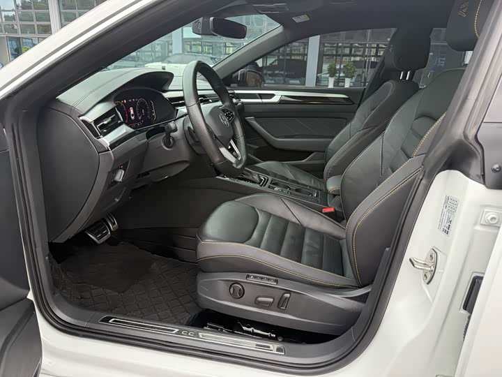 Volkswagen CC 2024 2024款 380TSI 夺目 众享款