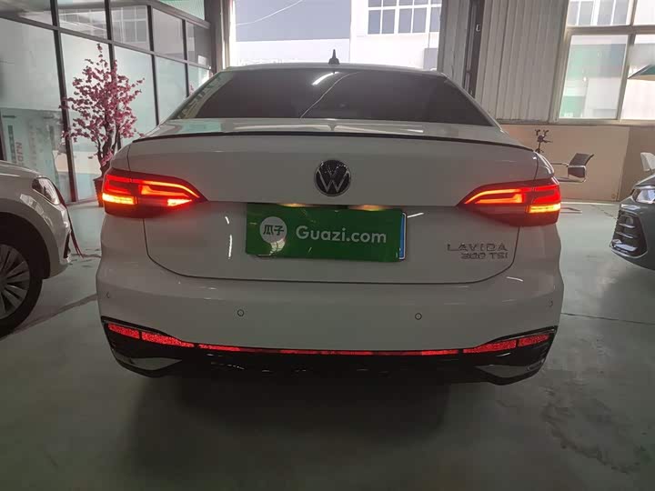 Volkswagen Lavida 2024 2024款 300TSI DSG星空领先版