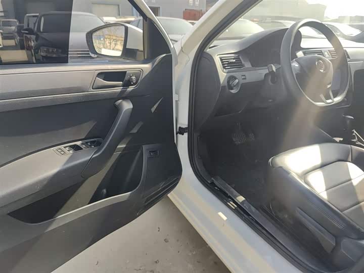 Volkswagen Santana 2021 2021款 1.5L 自动风尚版