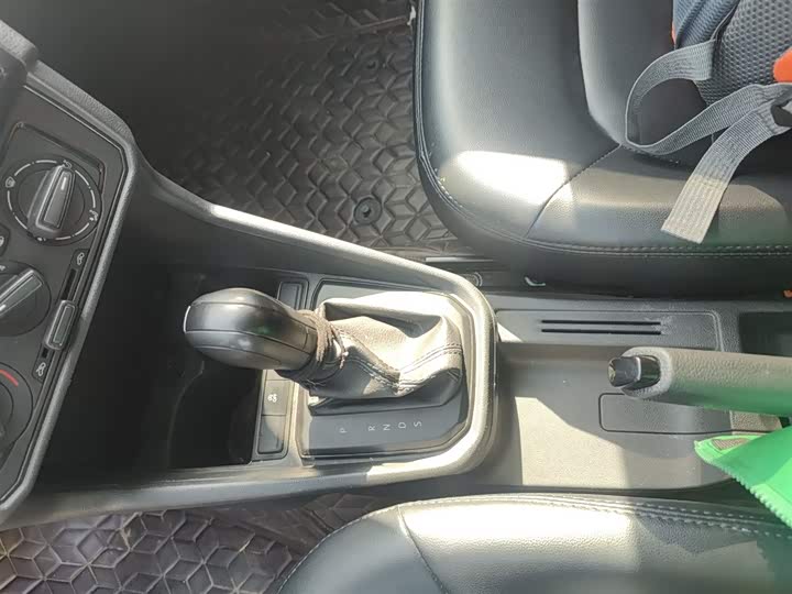 Volkswagen Santana 2021 2021款 1.5L 自动风尚版