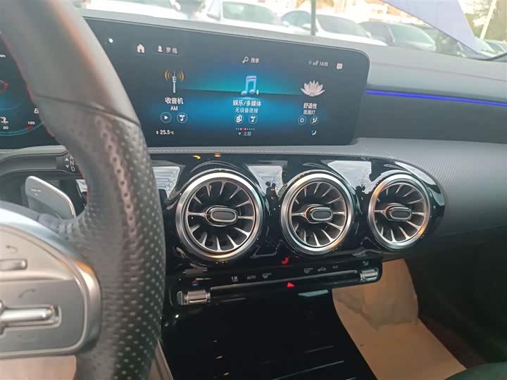 Mercedes-Benz CLA-Class 2022 2022款 改款 CLA 200