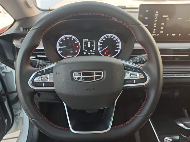 Geely Vision X3 2021 2021款 PRO 1.5L CVT尊贵型