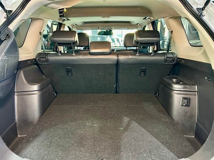 Mitsubishi Outlander 2021 2021款 2.4L 四驱致享版 5座