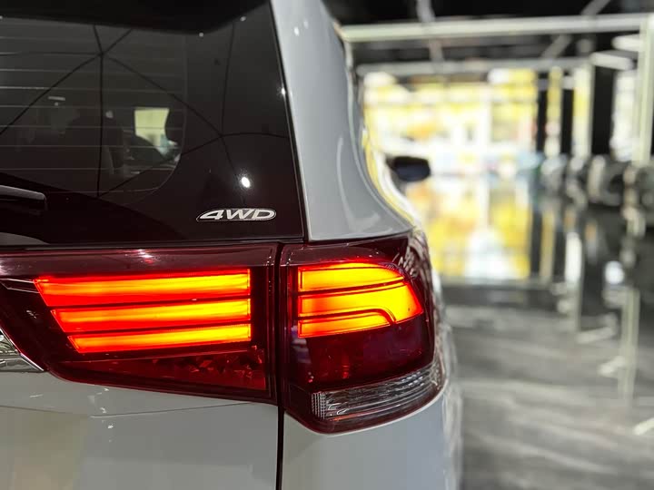 Mitsubishi Outlander 2021 2021款 2.4L 四驱致享版 5座