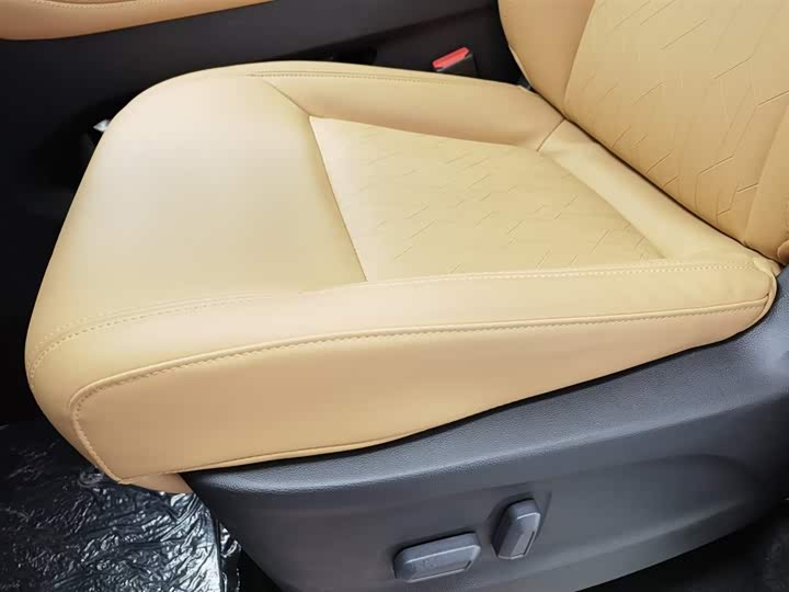 Maxus G50 Hybrid 2025 2025款 旗舰版