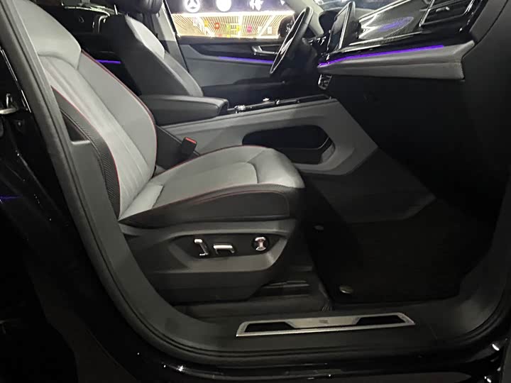 Volkswagen Teramont X 2024 2024款 途昂X 380TSI 四驱尊崇豪华版