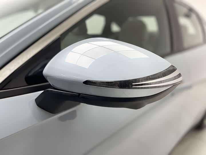 Geely Galaxy L6 2023 2023款 125km MAX