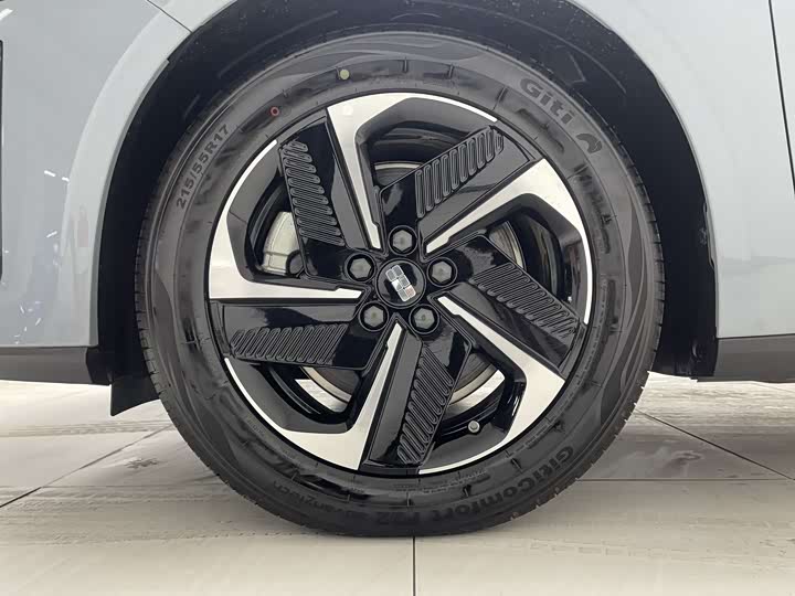 Geely Galaxy L6 2023 2023款 125km MAX