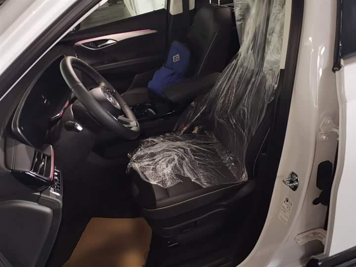 Buick Envision Plus 2025 2025款 昂科威Plus 28T 两驱白金版