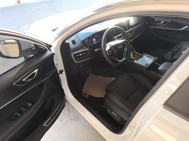 Chery Tiggo 8 2023 2023款 230TCI 自动进阶版