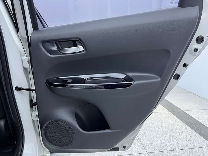 Honda Life 2021 2021款 1.5L CVT SPO-SS灵动版